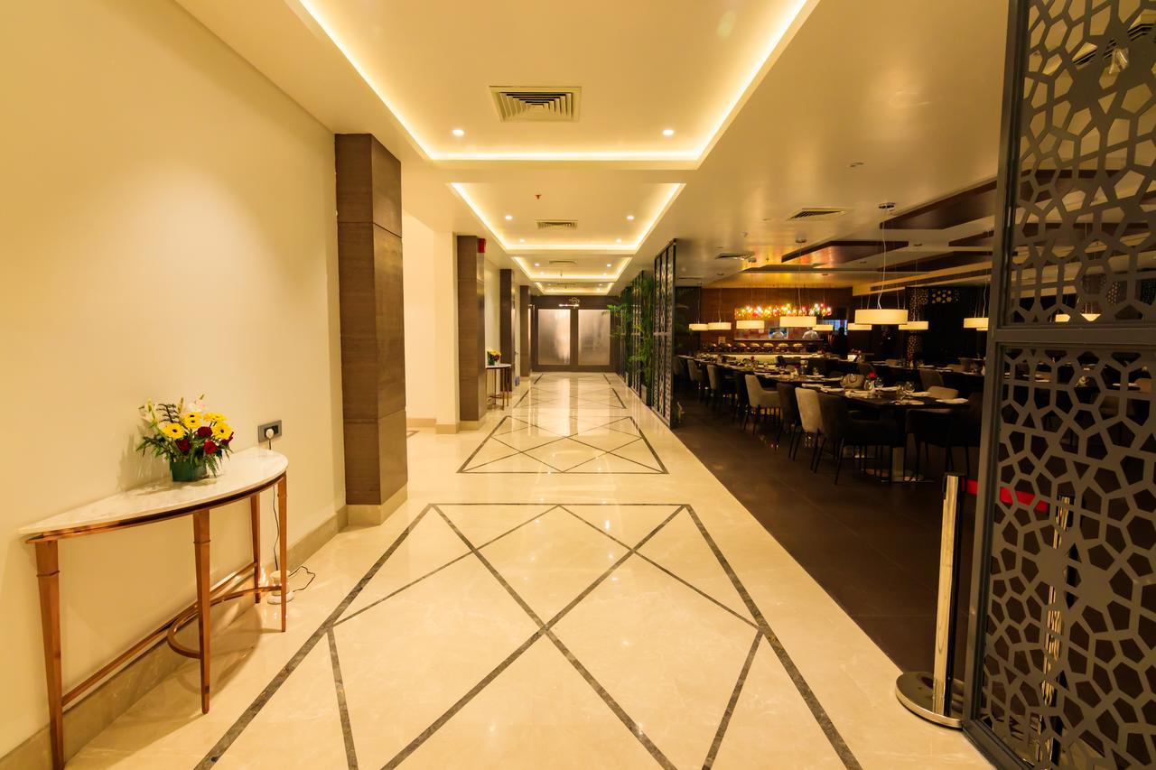 Amara Gateway Hotel Moradabad Exterior photo